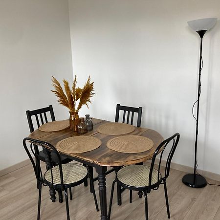 Apartament T3 De 55M2 Au Centre De Chartres Avec Parking Zewnętrze zdjęcie